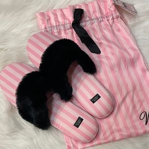 VS Satin Slippers NWT - Large